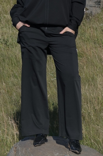 1 Spodnie damskie szerokie garniturowe czarne oversize (1).jpg