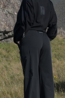 Spodnie damskie szerokie garniturowe czarne oversize (4).jpg