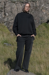 Spodnie damskie szerokie garniturowe czarne oversize (7).jpg