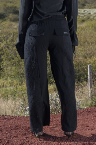 1 Spodnie czarne ze strukturami eleganckie szerokie (10).jpg