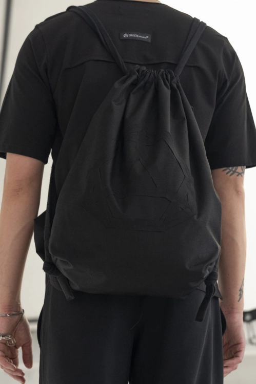 Plecak z cordury festiwalowy elegancki z aplikacją czarny synthetic karabińszyk fashion (10).jpg