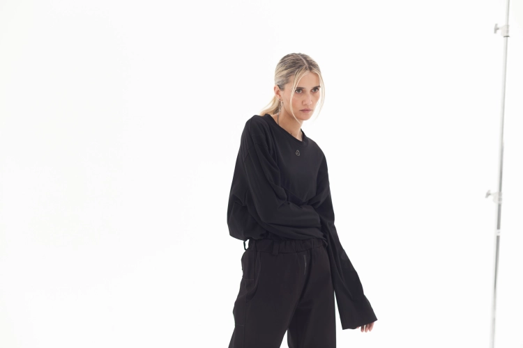 Longsleeve oversize stebnowany bawełna (1).jpg