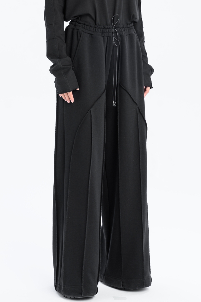 Spodnie oversize dresowe awangardowe z przeszyciami one size przeskalowane parachute (4).jpg