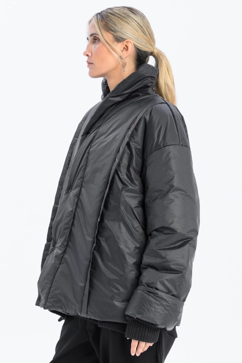Kurtka przejściowa zimowa climashield na zimę lekka oversize synthetic eco recycled (7).jpg