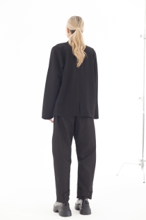 narzutka lekka marynarka elegancka do biura czarna synthetic oeko tex certyfikowana (9).jpg