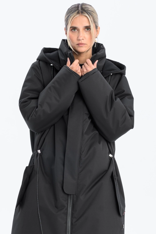 Płaszcz climashield na zimę ciepły długi taliowany z kapturem ocieplany czarny all black designer exclusive (7).jpg