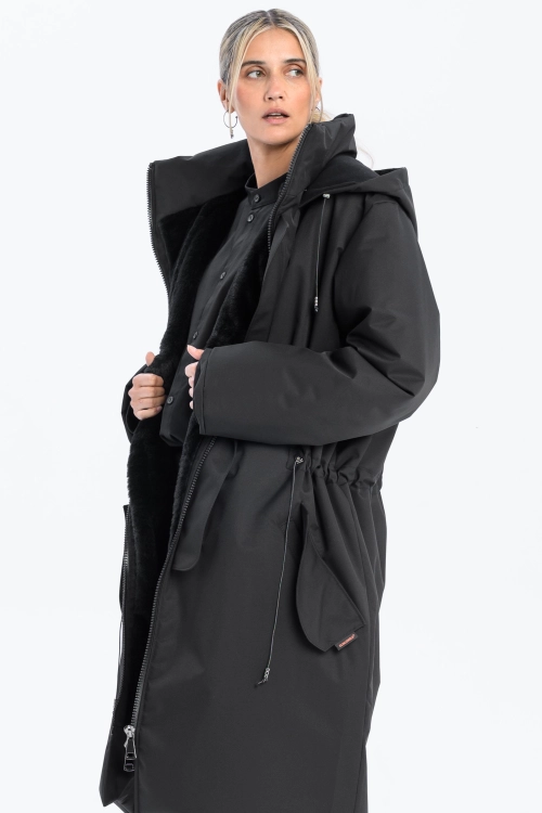 Płaszcz climashield na zimę ciepły długi taliowany z kapturem ocieplany czarny all black designer exclusive (19).jpg