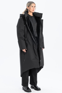 Płaszcz climashield na zimę ciepły długi taliowany z kapturem ocieplany czarny all black designer exclusive (21).jpg