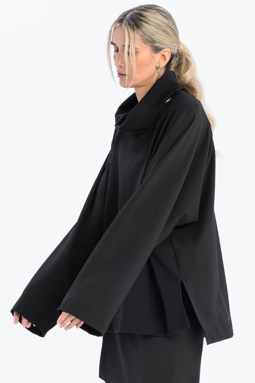Bluzka z tubą oversize czarna rayon synthetic oddychająca (2).jpg