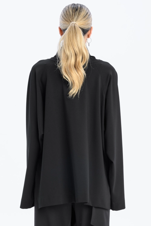 Bluzka z tubą oversize czarna rayon synthetic oddychająca (6).jpg