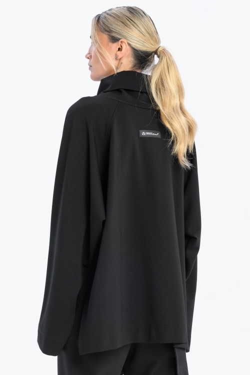 Bluzka z tubą oversize czarna rayon synthetic oddychająca (9).jpg