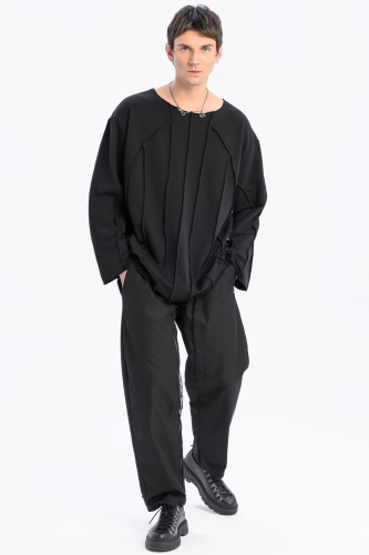 Bluza dresowa szeroki dekolt z przeszyciami synthetic crewneck przez głowę raw awangardowa czarna (3).jpg
