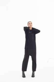 longsleeve oversize damski dopasowany linoryt bawełna synthetic czarny made in poland basic (3).jpg