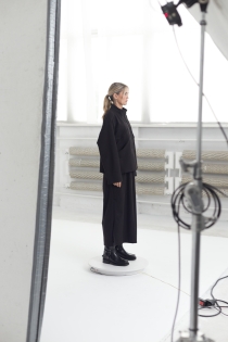 Spódnica synthetic oversize czarna ołówkowa z rozporkami rozpinana gothic długa (6).jpg