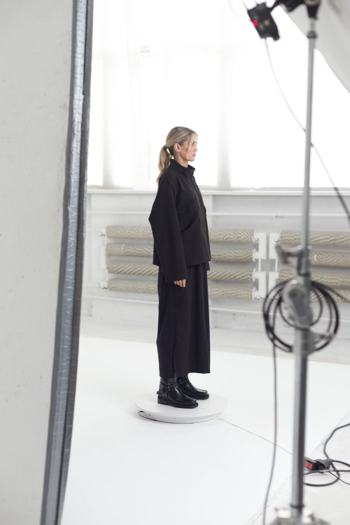Spódnica synthetic oversize czarna ołówkowa z rozporkami rozpinana gothic długa (6).jpg