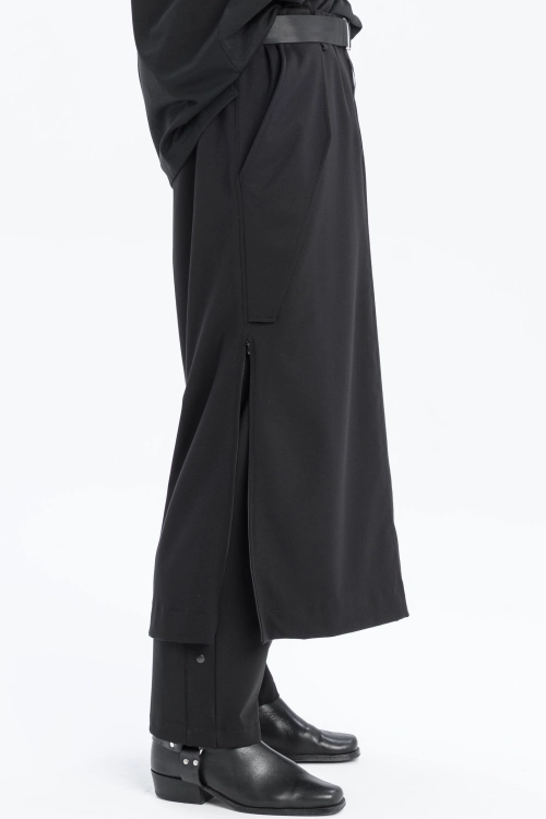 Spódnica synthetic oversize czarna ołówkowa z rozporkami rozpinana gothic długa (2).jpg