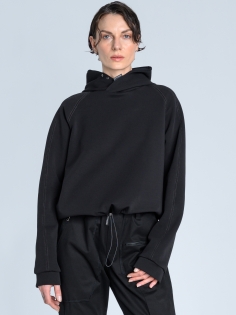 SS26 bluza z lekkiej dzianiny made in Poland_0001_KJ6_8966 copy.jpg