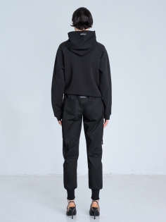 SS26 bluza z lekkiej dzianiny made in Poland_0003_KJ6_8964.jpg