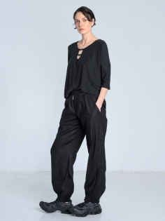 SS26 bluzka modal lejąca z dekoltem oversize_0003_KJ6_9096.jpg