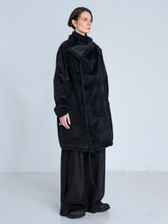 SS26 płaszcz lekki aksamit welur bluza długa_0002_KJ6_0689.jpg