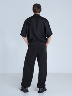 SS26 koszula czarna letnia krótki rękaw ekskluzywna wiskoza_0013_KJ6_0364.jpg