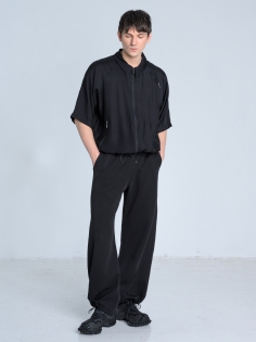 SS26 koszula czarna letnia krótki rękaw ekskluzywna wiskoza_0019_KJ6_0414.jpg