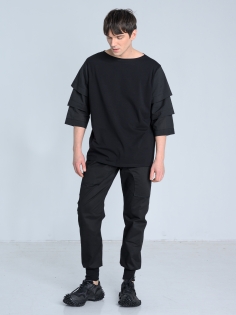 SS26 t-shirt z tkaninowymi rękawami_0001_KJ6_9706.jpg