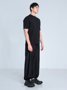 SS26 t-shirt dopasowany z kieszonką geometryczny alt_0006_KJ6_8892.jpg