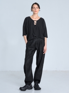 SS26 bluzka modal lejąca z dekoltem oversize_0007_KJ6_9078.jpg