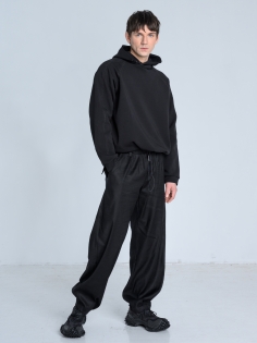 SS26 bluza dresowa ekskluzywna antracyt czarna designer polska marka_0002_KJ6_9203.jpg