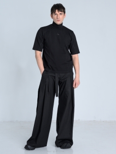 SS26 golf z krótkim rękawem i przeszyciami bawełna_0012_KJ6_9831.jpg