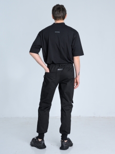 SS26 spodnie czarne z mankietem dopasowane_0000_KJ6_9538.jpg