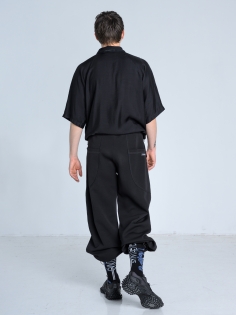 SS26 koszula czarna letnia krótki rękaw ekskluzywna wiskoza_0017_KJ6_0422.jpg