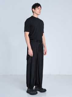 SS26 spodnie lekkie czarne na lato wiskoza męskie_0007_KJ6_8931.jpg