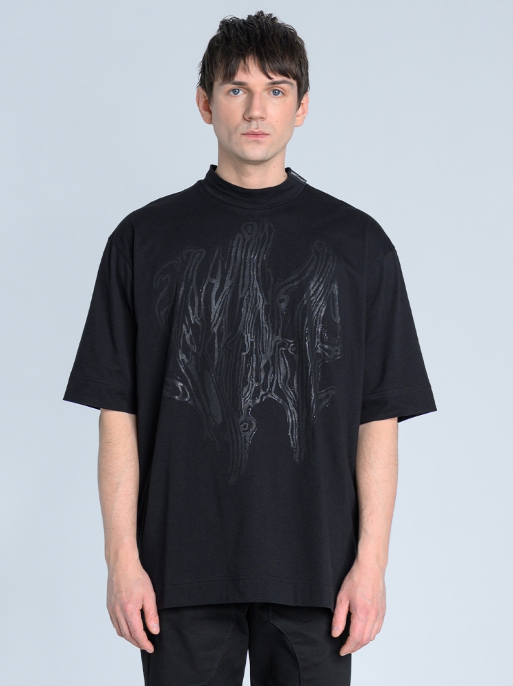 SS26 t-shirt organiczna bawełna z linorytem czarny nadruk made in Poland_0002_KJ6_9503.jpg