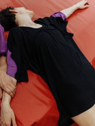 purple fluid: Blouse I (black)