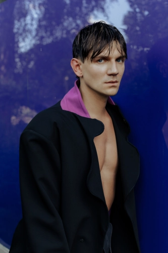 purple fluid: Jacket I (black)
