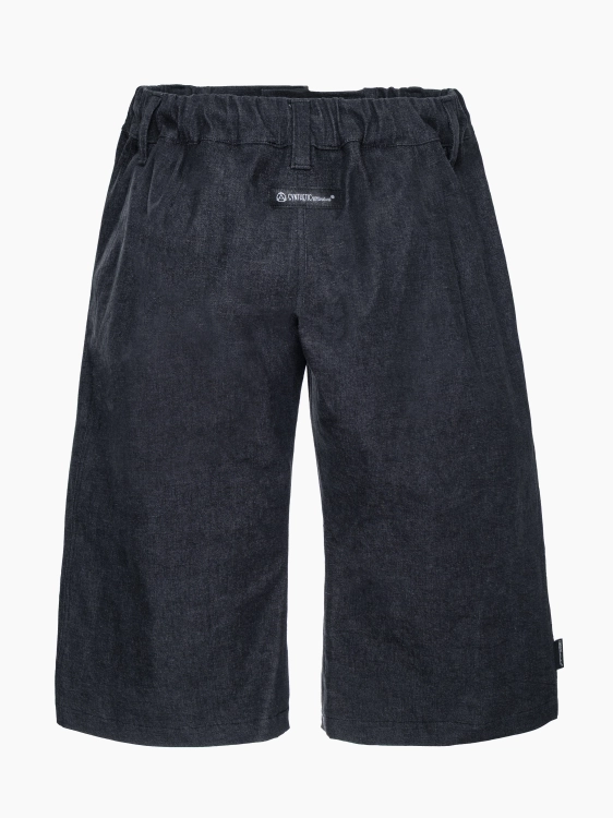Bermudy back.jpg